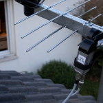 Antenne rateau avec filtre LTE 700 pour TNT UHD et moins d’interférences 5G